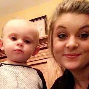 Meet your Posher, Kaleigh